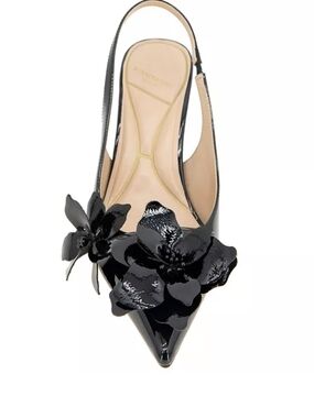 Kenneth Cole Patent Leat Slingback Pointed Toe Pump with Floral Appliqué - Black